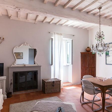 Casa Breccia Villa Compignano  Room photo
